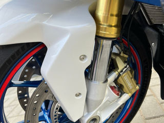 BMW S1000RR фото 7