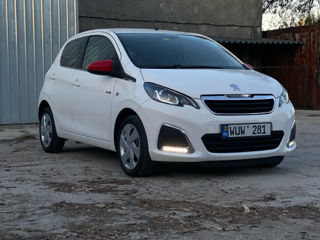 Peugeot 108 foto 2