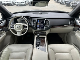 Volvo XC90 foto 10