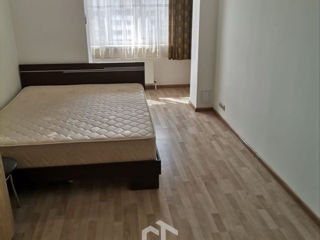 Apartament cu 4 camere, 90 m², Centru, Chișinău foto 2