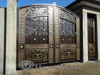 Porți, garduri , balustrade, copertine, gratii, uși metalice și alte confecții din  fier. foto 5