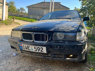 BMW 3 Series foto 3