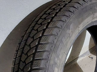 Anvelope de iarna 205/60R16  92 H foto 7