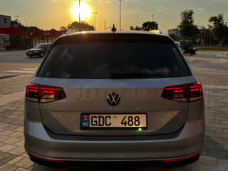 Volkswagen Passat foto 4