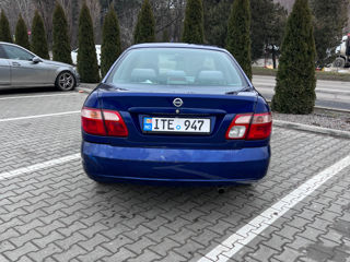 Nissan Almera foto 9