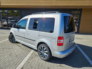 Volkswagen Caddy foto 2