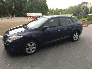 Renault Megane foto 1