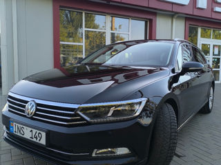 Volkswagen Passat foto 2