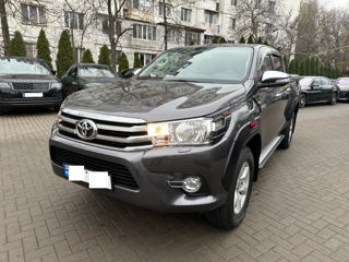 Toyota Hilux foto 2