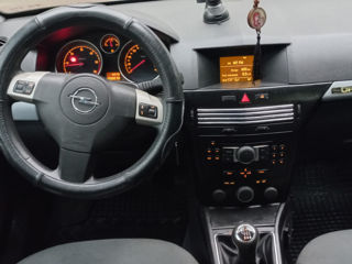 Opel Astra foto 3