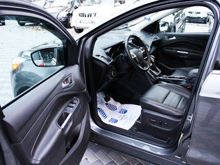 Ford Escape foto 3