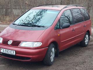 Volkswagen Sharan foto 6