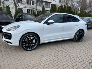 Porsche Cayenne Coupe foto 3