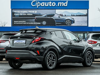 Toyota C-HR foto 5