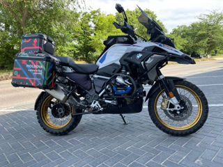 BMW R1250 GS foto 3