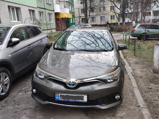 Toyota Auris foto 2