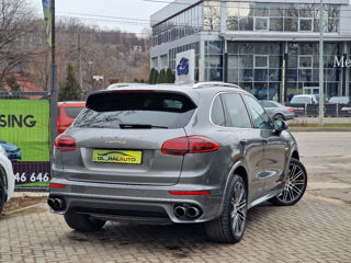 Porsche Cayenne foto 6