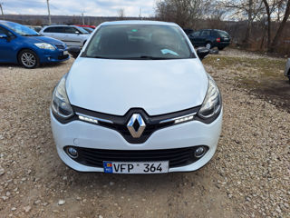 Renault Clio foto 2