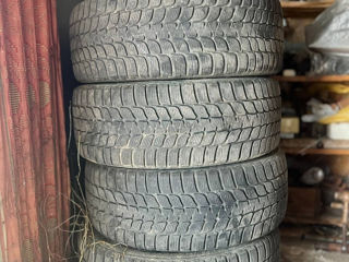 Bridgestone 225/45/19 foto 4