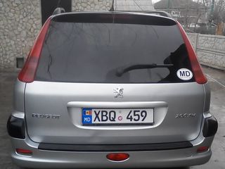 Peugeot 206 foto 6