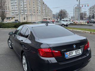 BMW 5 Series foto 3