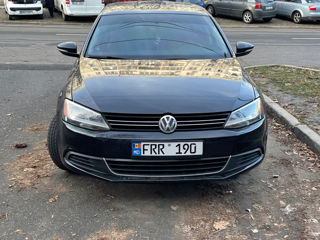 Volkswagen Jetta foto 2