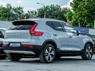 Volvo XC40 foto 1