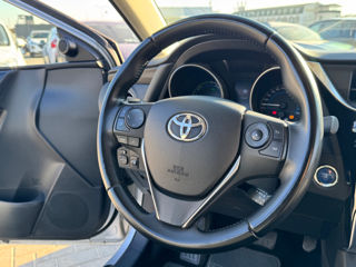 Toyota Auris foto 9