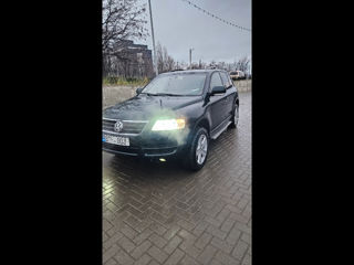 Volkswagen Touareg foto 8