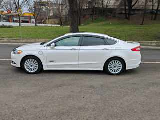 Ford Fusion foto 5