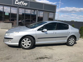 Peugeot 407 foto 2