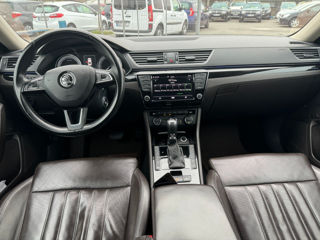 Skoda Superb foto 8