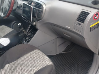 Hyundai Matrix foto 7