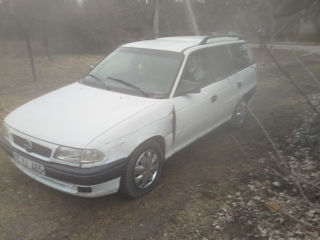 Opel Astra foto 3