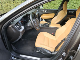 Volvo XC60 foto 3