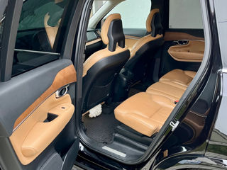 Volvo XC90 foto 8