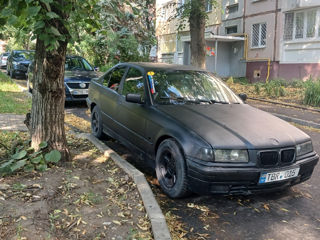 BMW 3 Series foto 3