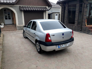 Dacia Logan foto 5