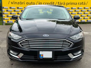 Ford Fusion foto 2