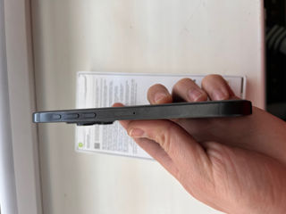 iPhone 16 pro Max Black Titanium 1 TB foto 2