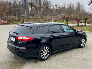 Ford Mondeo foto 3