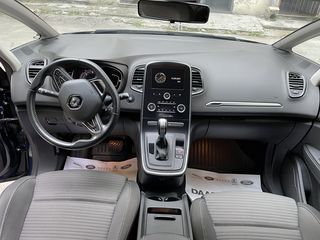 Renault Grand Scenic foto 13