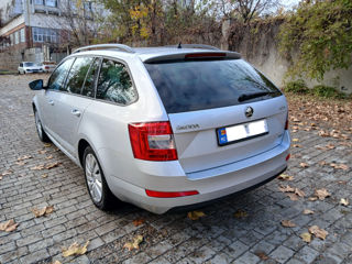 Skoda Octavia foto 3