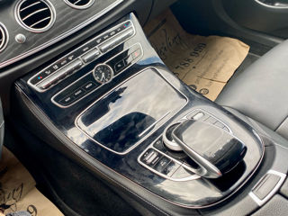 Mercedes E-Class foto 12