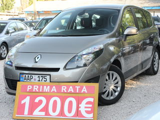 Renault Grand Scenic foto 1