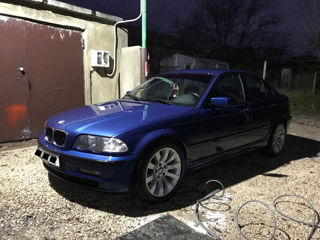 BMW 3 Series foto 2