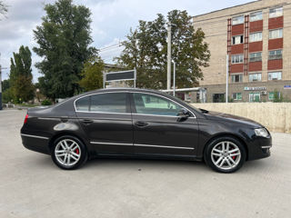 Volkswagen Passat foto 4