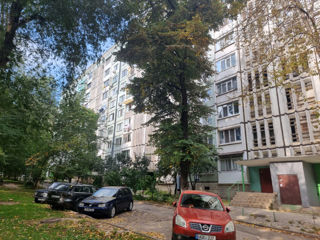 Apartament cu 3 camere, 76 m², Botanica, Chișinău foto 10