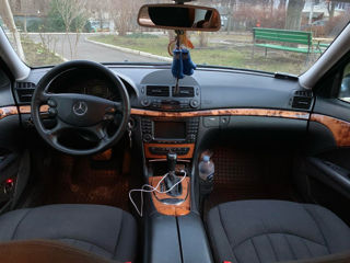 Mercedes E-Class foto 3