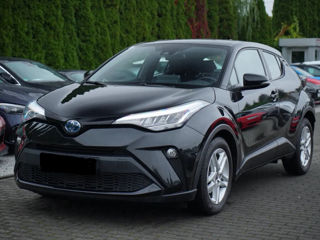 Toyota C-HR foto 2